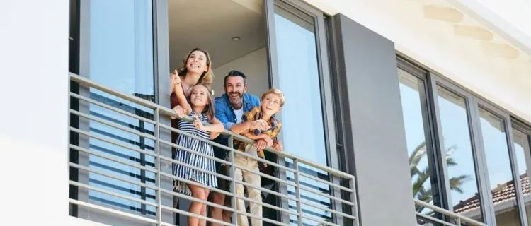 Desain pagar balkon
