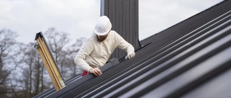 Upah Pasang Atap Spandek