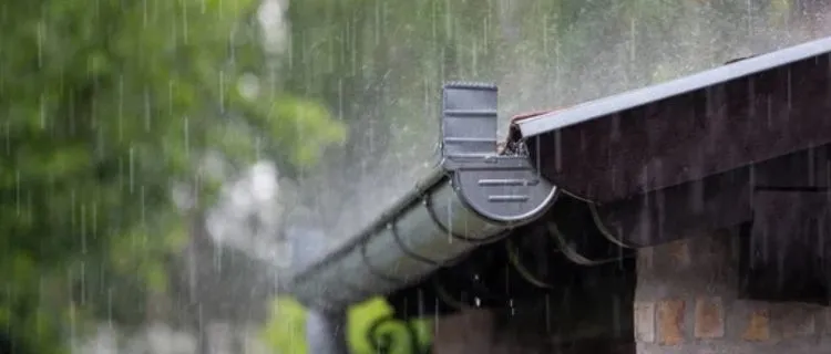 Cara Mengatasi Rumah Terasa Lembab